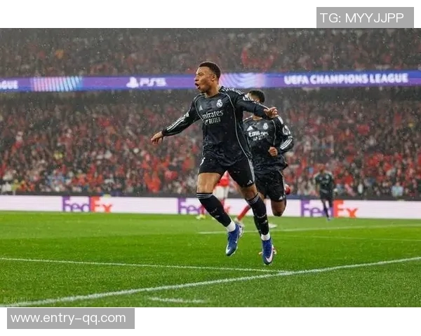 皇马会员表示本菲卡成死敌伯纳乌球迷将对每次触球进行嘘声回应